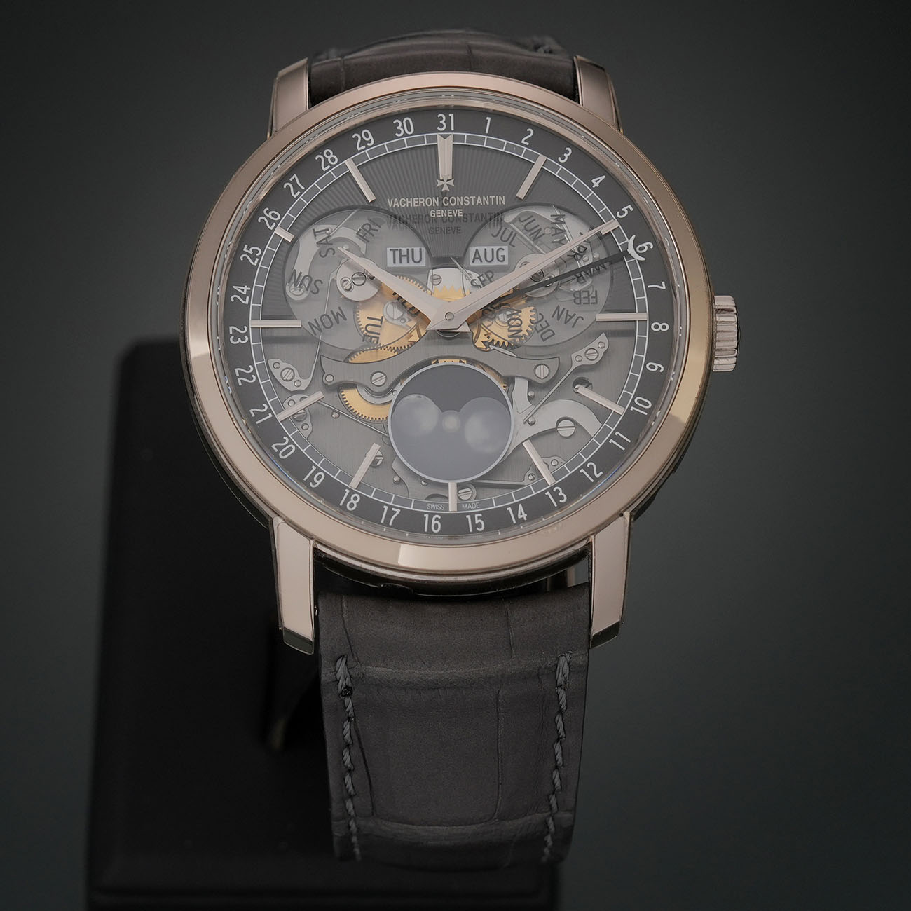 VACHERON CONSTANTIN(USED)바쉐론 X40G3090 트레디셔널 컴플리트 캘린더 41M